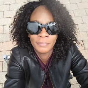 Meet your Posher, Yvonne